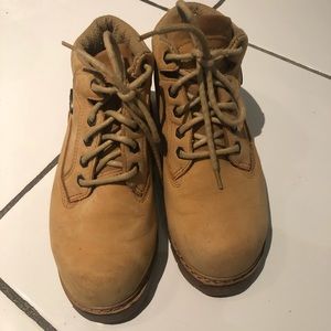 3/$20 LUGZ BOOTS Sz 8